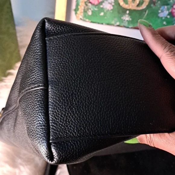 Tory Burch Britten Satchel EUC - Picture 8 of 13